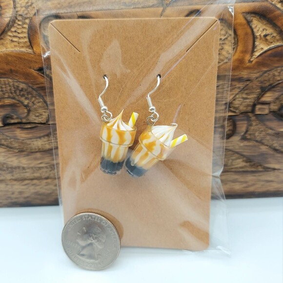 3D Milkshake Earrings - Picture 2 of 2